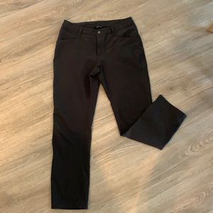 Dark grey Northface pants